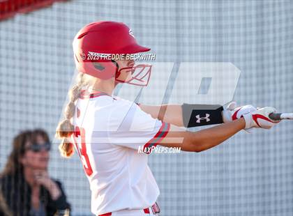 Thumbnail 3 in Bells @ Pottsboro photogallery.