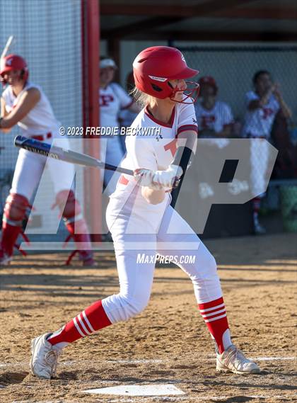 Thumbnail 3 in Bells @ Pottsboro photogallery.