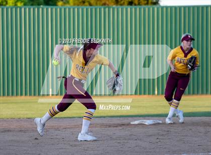Thumbnail 3 in Bells @ Pottsboro photogallery.