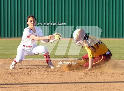 Thumbnail 2 in Bells @ Pottsboro photogallery.
