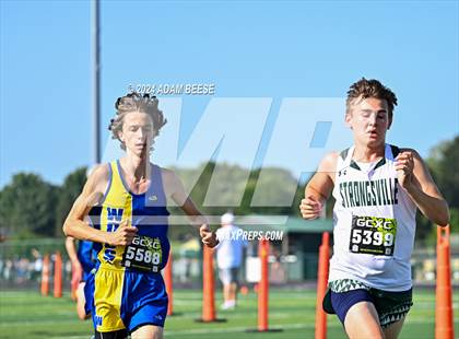 Thumbnail 3 in GlenOak Golden Eagle Invitational photogallery.