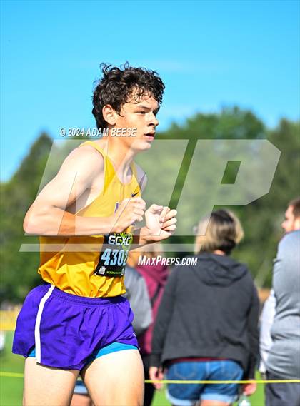 Thumbnail 3 in GlenOak Golden Eagle Invitational photogallery.
