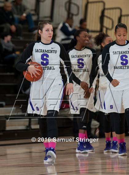 Thumbnail 3 in Sacramento vs. Salesian College Preparatory (West Coast Jamboree) photogallery.