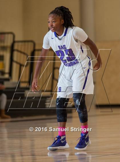 Thumbnail 3 in Sacramento vs. Salesian College Preparatory (West Coast Jamboree) photogallery.