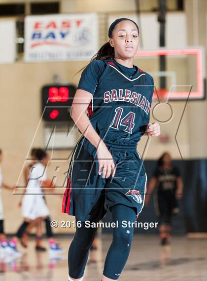 Thumbnail 1 in Sacramento vs. Salesian College Preparatory (West Coast Jamboree) photogallery.