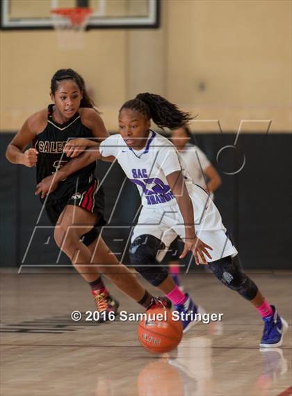Thumbnail 2 in Sacramento vs. Salesian College Preparatory (West Coast Jamboree) photogallery.