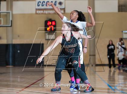Thumbnail 1 in Sacramento vs. Salesian College Preparatory (West Coast Jamboree) photogallery.