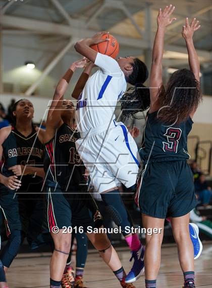 Thumbnail 3 in Sacramento vs. Salesian College Preparatory (West Coast Jamboree) photogallery.