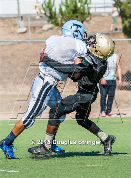 Thumbnail 3 in Tennyson vs Hayward (Scrimmages at Tennyson) photogallery.