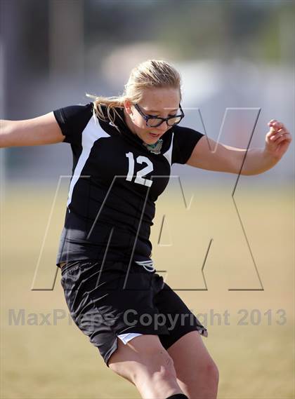 Thumbnail 3 in Tanque Verde vs Catalina (Panther Soccer Tournament) photogallery.