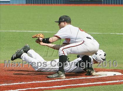 Thumbnail 3 in Bishop Lynch vs Texas (Jesuit Baseball Classic) photogallery.
