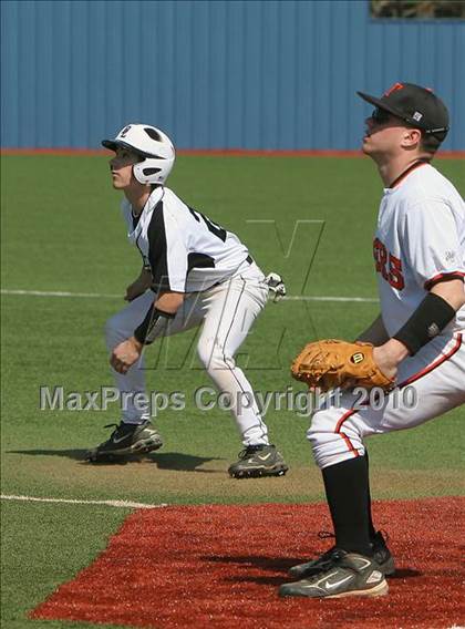 Thumbnail 3 in Bishop Lynch vs Texas (Jesuit Baseball Classic) photogallery.