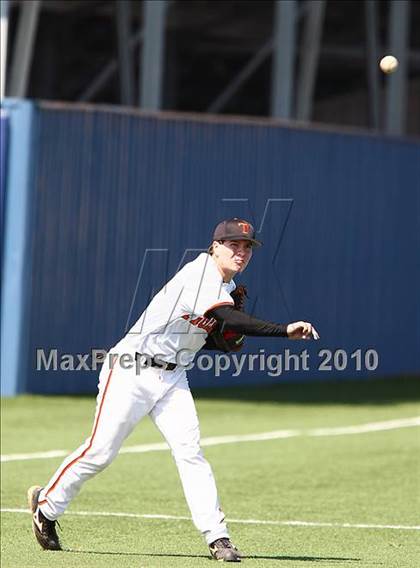 Thumbnail 3 in Bishop Lynch vs Texas (Jesuit Baseball Classic) photogallery.