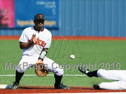 Thumbnail 2 in Bishop Lynch vs Texas (Jesuit Baseball Classic) photogallery.