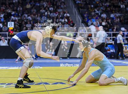 Thumbnail 2 in NYSPHSAA Semifinals photogallery.
