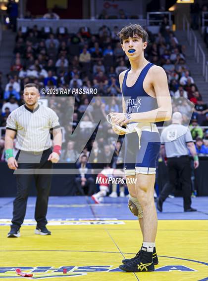 Thumbnail 2 in NYSPHSAA Semifinals photogallery.