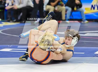 Thumbnail 2 in NYSPHSAA Semifinals photogallery.