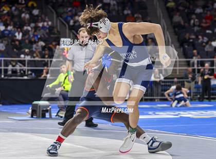 Thumbnail 1 in NYSPHSAA Semifinals photogallery.