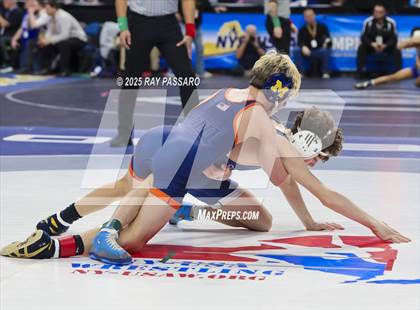 Thumbnail 3 in NYSPHSAA Semifinals photogallery.