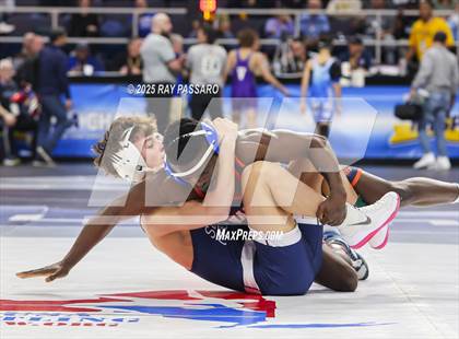 Thumbnail 3 in NYSPHSAA Semifinals photogallery.