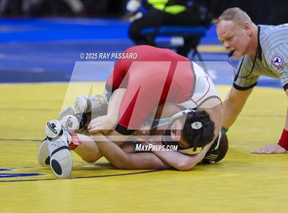 Thumbnail 3 in NYSPHSAA Semifinals photogallery.