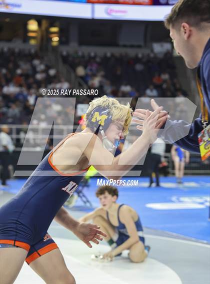 Thumbnail 1 in NYSPHSAA Semifinals photogallery.