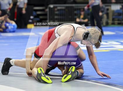 Thumbnail 2 in NYSPHSAA Semifinals photogallery.