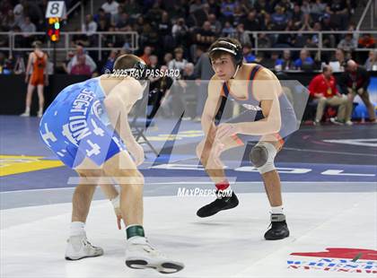 Thumbnail 3 in NYSPHSAA Semifinals photogallery.