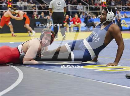 Thumbnail 3 in NYSPHSAA Semifinals photogallery.