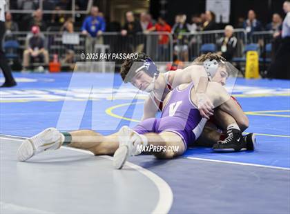 Thumbnail 2 in NYSPHSAA Semifinals photogallery.