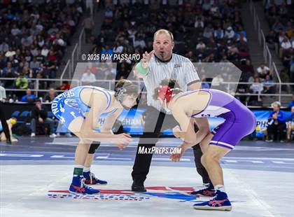 Thumbnail 3 in NYSPHSAA Semifinals photogallery.