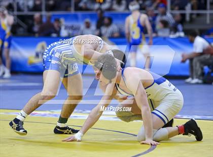 Thumbnail 3 in NYSPHSAA Semifinals photogallery.