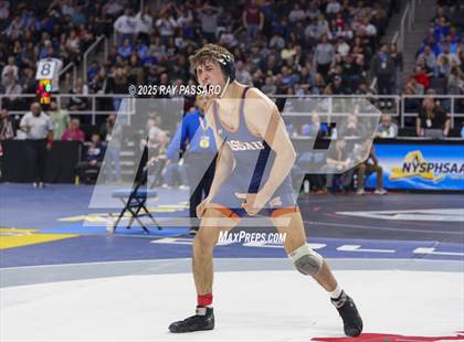 Thumbnail 2 in NYSPHSAA Semifinals photogallery.