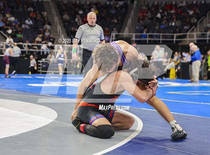 Thumbnail 2 in NYSPHSAA Semifinals photogallery.