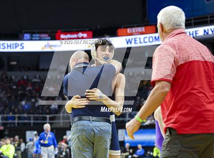 Thumbnail 1 in NYSPHSAA Semifinals photogallery.