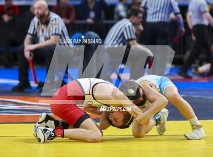 Thumbnail 2 in NYSPHSAA Semifinals photogallery.