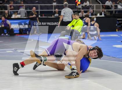 Thumbnail 2 in NYSPHSAA Semifinals photogallery.