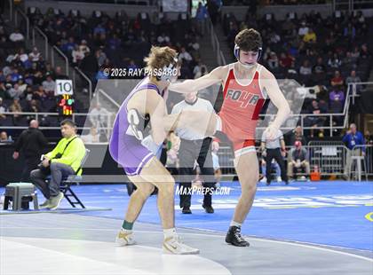 Thumbnail 2 in NYSPHSAA Semifinals photogallery.
