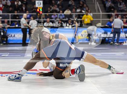 Thumbnail 1 in NYSPHSAA Semifinals photogallery.