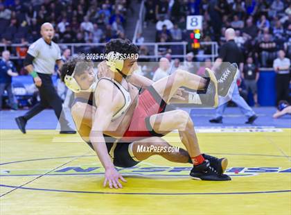 Thumbnail 3 in NYSPHSAA Semifinals photogallery.