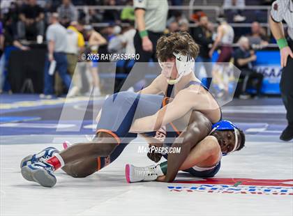 Thumbnail 3 in NYSPHSAA Semifinals photogallery.