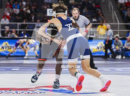 Thumbnail 2 in NYSPHSAA Semifinals photogallery.