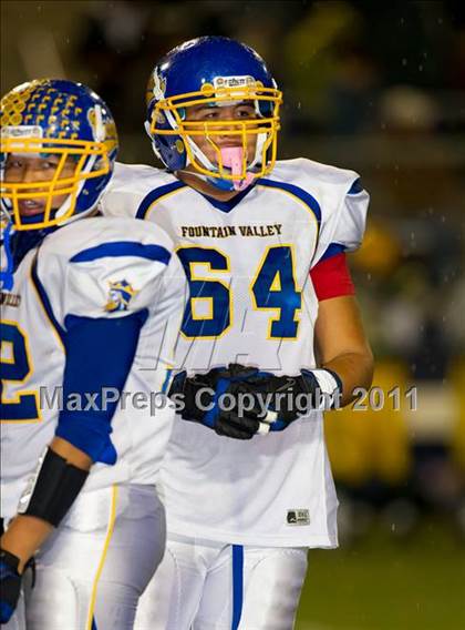 Thumbnail 2 in Edison vs. Fountain Valley photogallery.