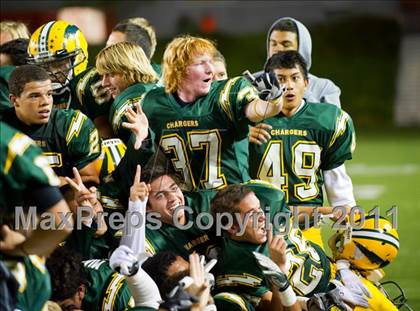 Thumbnail 2 in Edison vs. Fountain Valley photogallery.