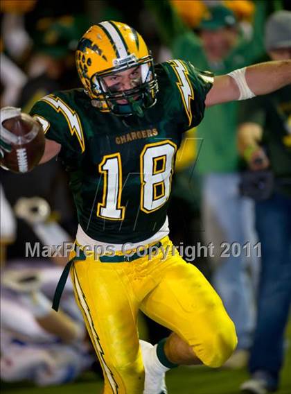 Thumbnail 2 in Edison vs. Fountain Valley photogallery.