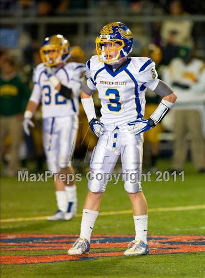 Thumbnail 2 in Edison vs. Fountain Valley photogallery.