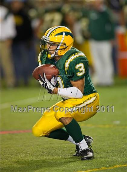 Thumbnail 2 in Edison vs. Fountain Valley photogallery.