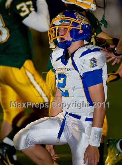 Thumbnail 2 in Edison vs. Fountain Valley photogallery.