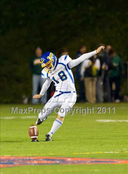 Thumbnail 2 in Edison vs. Fountain Valley photogallery.