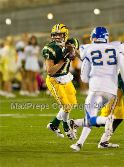 Thumbnail 2 in Edison vs. Fountain Valley photogallery.